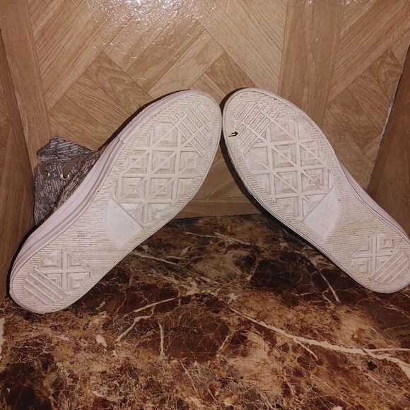 Converse women's high top All Star fashion shoes gray size 7. 342 - Picture 5 of 12